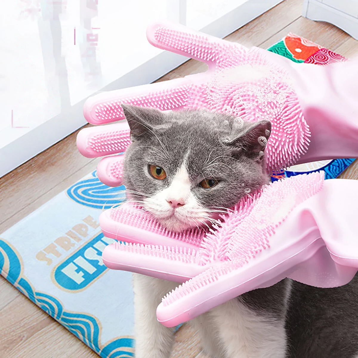 Elite Pet Bathing Glove Woofy