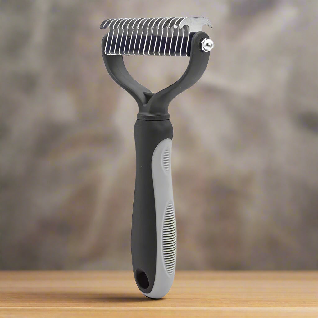 Professional Pet Deshedding Brush for Dogs & Cats